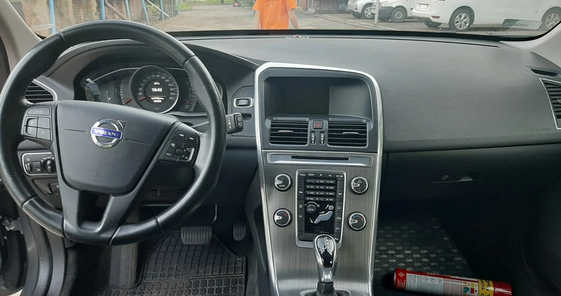 Volvo XC 60 cena 79950 przebieg: 139600, rok produkcji 2016 z Głubczyce małe 67